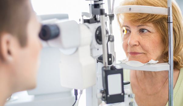 Diabetic eye screening